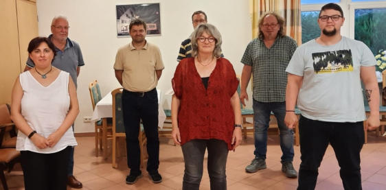 Von links nach rechts: Nazan Saglam (Beisitzerin), Heinz Kristofiak (stellv. Vorsitzender), Frank Schepke (Vorsitzender), Markus Bartolles (Beisitzer), Karola Kroworz (Schriftführerin), Michael Gauding (Kassierer), Marvin Massenberg (Beisitzer)