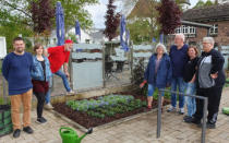 v.l. Frank Schepke, Ina Reber, Roger van Heynsbergen, Karola Kroworz, Heinz Krystofiak, Daniela Schwiertz und Uwe Massenberg